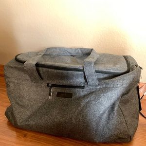 Ju-Ju-Be Gray Matter Super Star Duffel